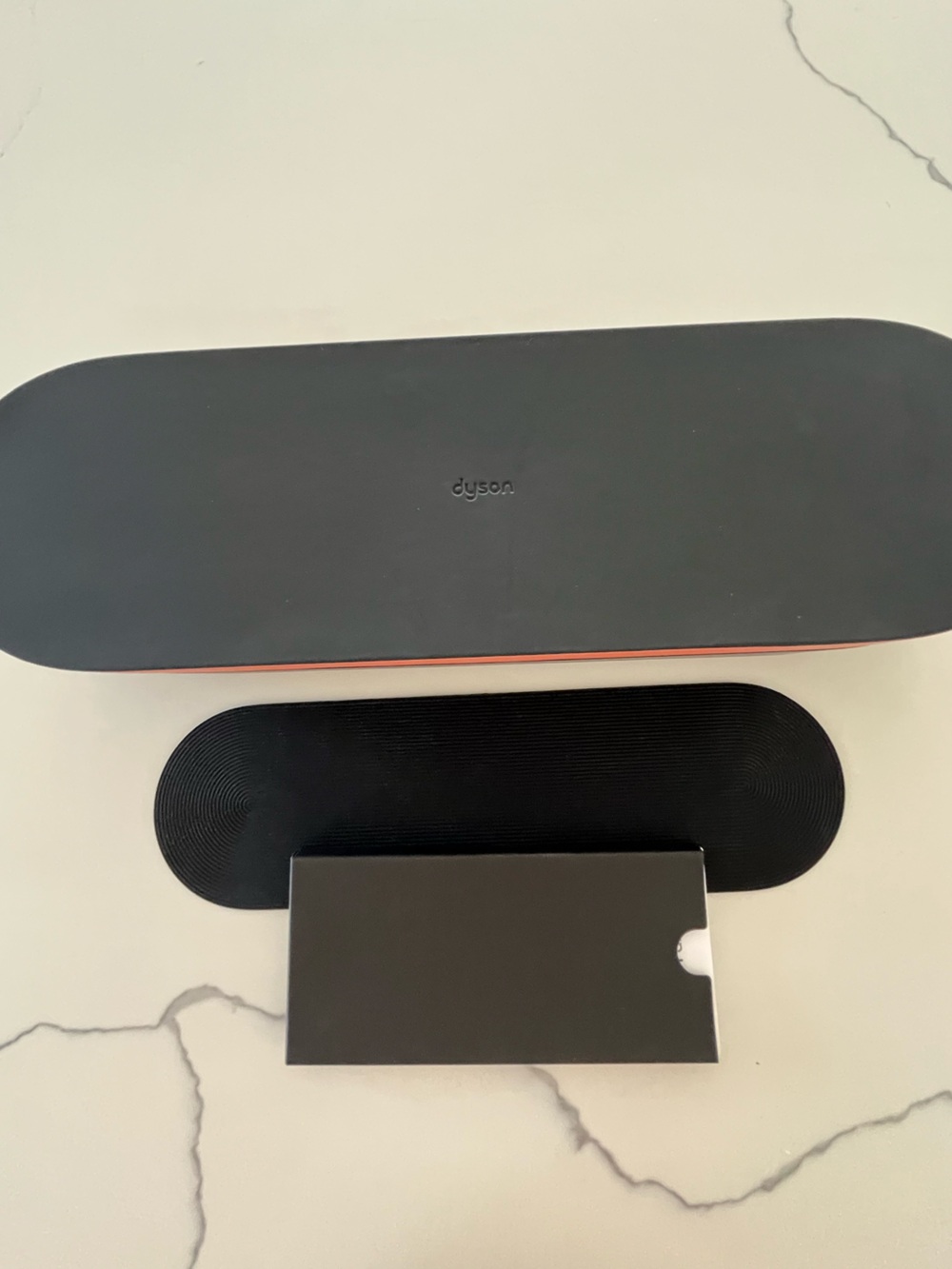 Dyson Limited Edition Airstrait™ Wet-to-Dry Straightener in Amber Silk Like New - Picture 5 of 10
